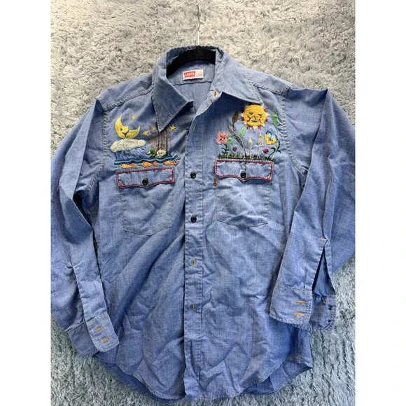 Vtg 70s Levi's Orange Tab Embroidered Chambray Shirt - Front & Back Floral Sun - Picture 12 of 12